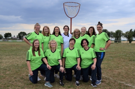 Die Korbball-Damen II des SV Frankenwinheim holten sich 2023 zum zweiten Mal in Folge die Meisterschaft.