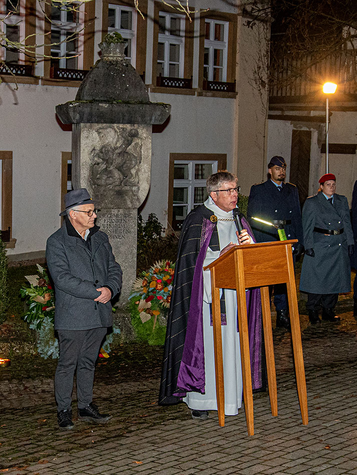 Volkstrauertag_15112025_13