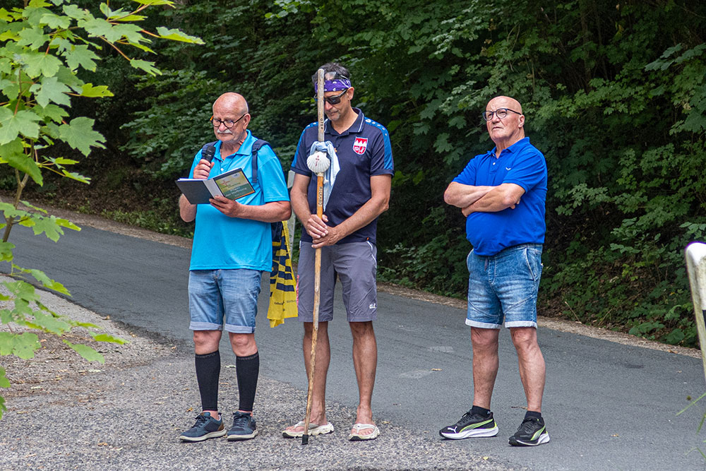Wallfahrt-14H_04-050726_17